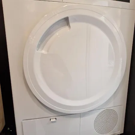 Kreuzberg 1-4 Guest Bedroom Kitchen Bathroom Cinema Berlin